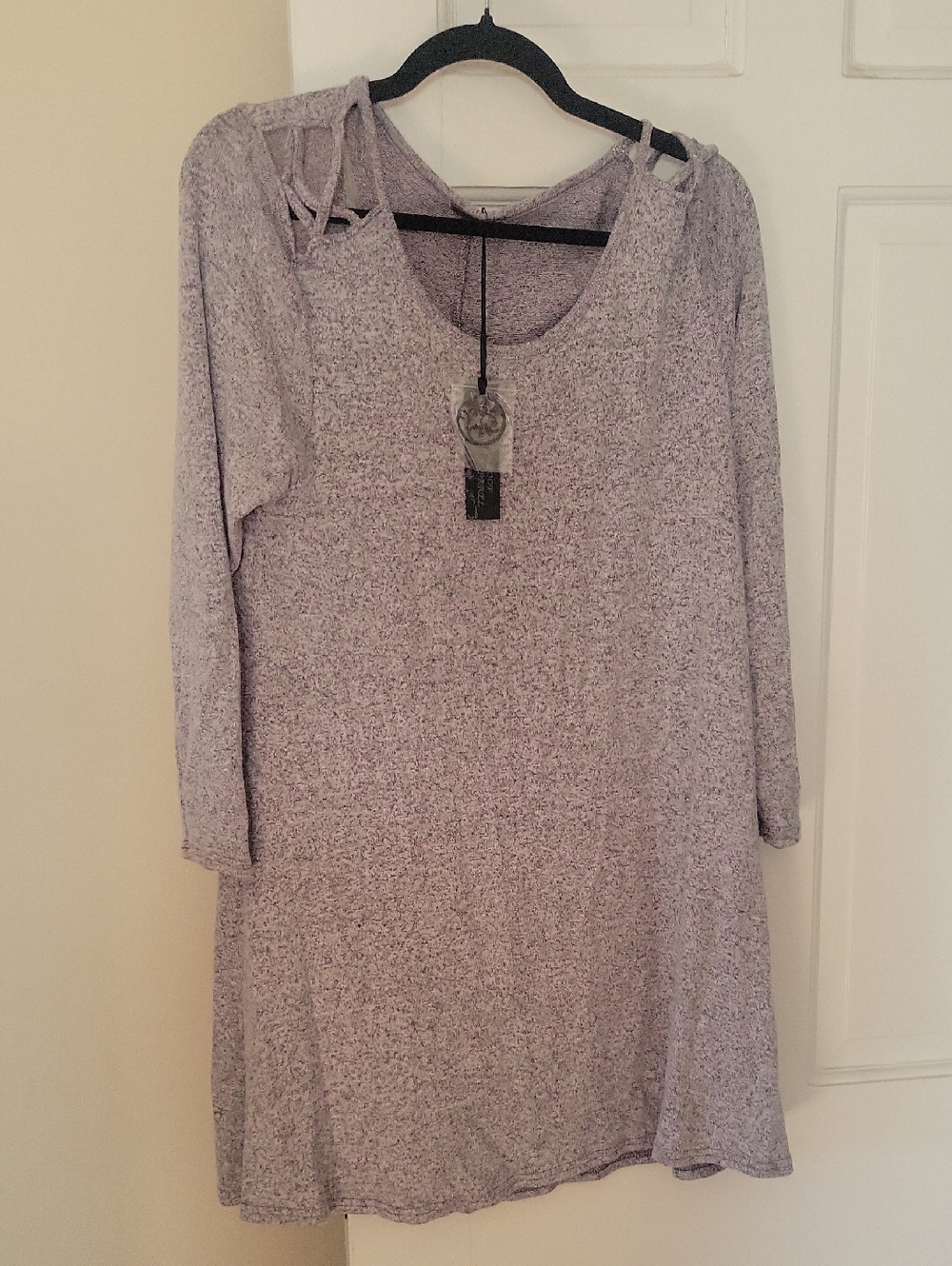 NWT Poof Appearal Women's Light Gray Long Sleeve Tunic Dress In Size Medium